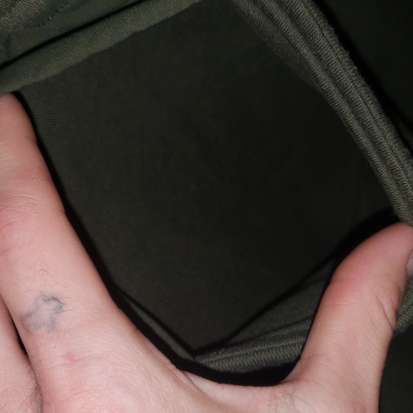 NWOT champion crew neck - Picture 2 of 4